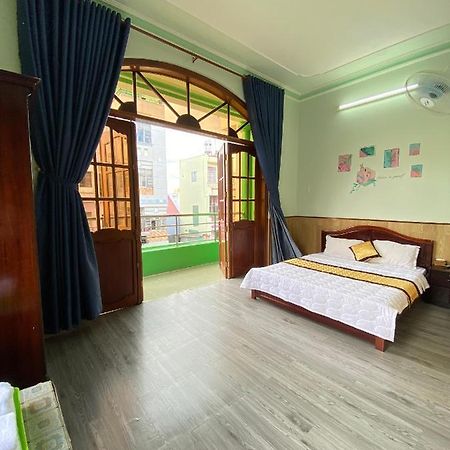 Lime Hostel - Ninh Kieu Center カントー エクステリア 写真