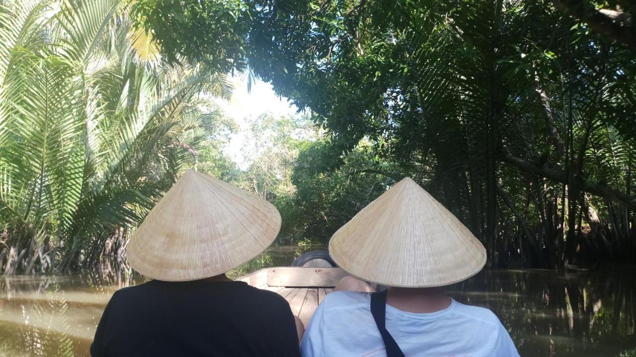 Lime Hostel - Ninh Kieu Center カントー エクステリア 写真