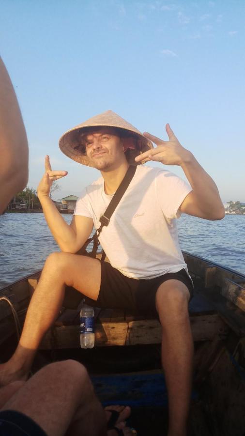 Lime Hostel - Ninh Kieu Center カントー エクステリア 写真